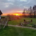 아파트 Reetmeer & Reetdach Am Salzhaff