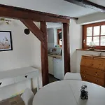 Reetmeer & Reetdach Am Salzhaff *