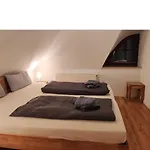 Reetmeer & Reetdach Am Salzhaff 아파트 *