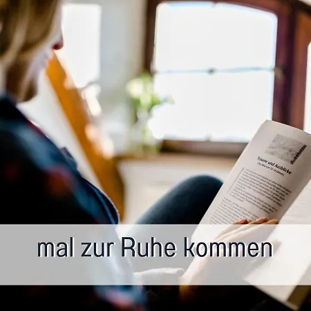 Reetmeer Ferienhaus, Und Ferienzimmer شقة