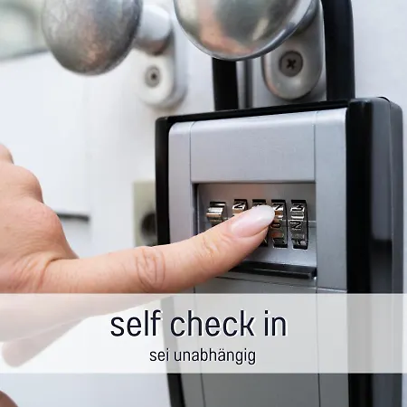 Reetmeer Ferienhaus, Und Ferienzimmer * Boiensdorf