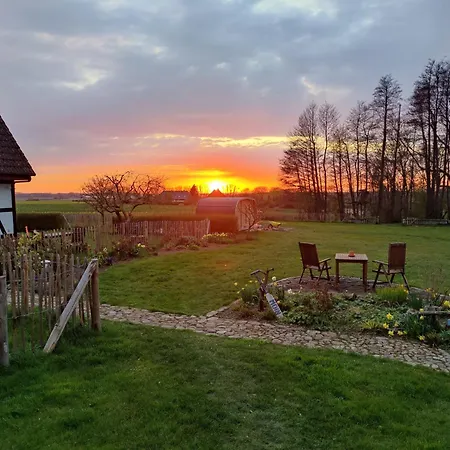 Reetmeer Ferienhaus, Und Ferienzimmer شقة Boiensdorf