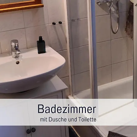 شقة Reetmeer Ferienhaus, Und Ferienzimmer *