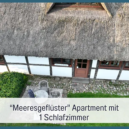 Апартаменты Reetmeer Ferienhaus, Und Ferienzimmer