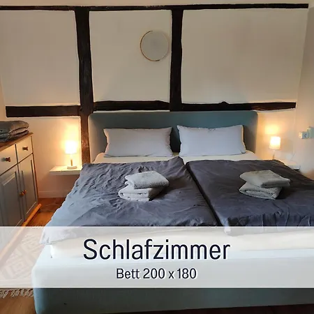 Apartment Reetmeer Ferienhaus, Und Ferienzimmer *