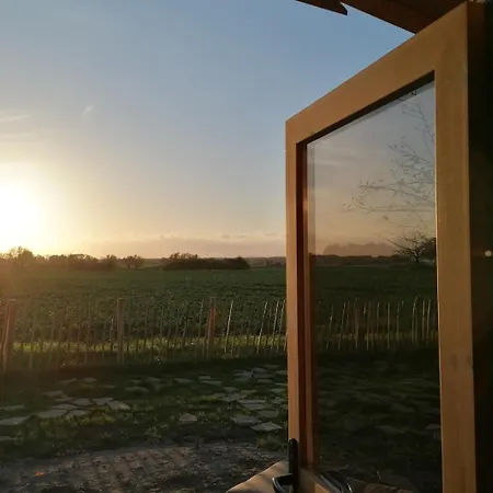 Reetmeer Ferienhaus, Und Ferienzimmer *