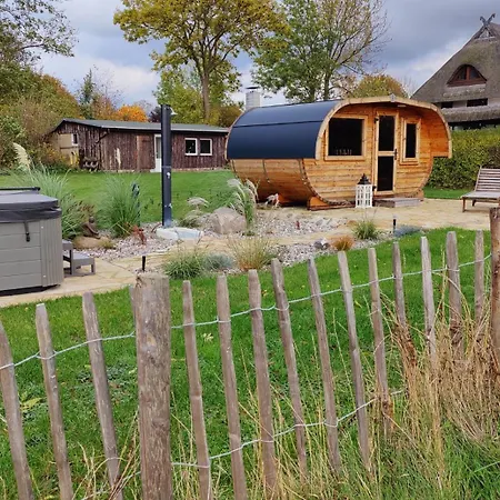 Reetmeer Ferienhaus, Und Ferienzimmer Boiensdorf